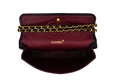 Chanel Vintage Black Lambskin Medium Classic Double Flap Bag