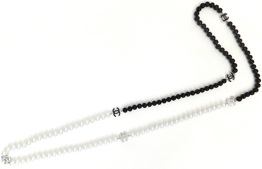 Authentic Chanel Black & White Enamel Necklace – Classic Coco Authentic  Vintage Luxury