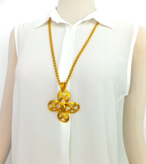 Authentic Chanel Vintage Large Pendant Necklace