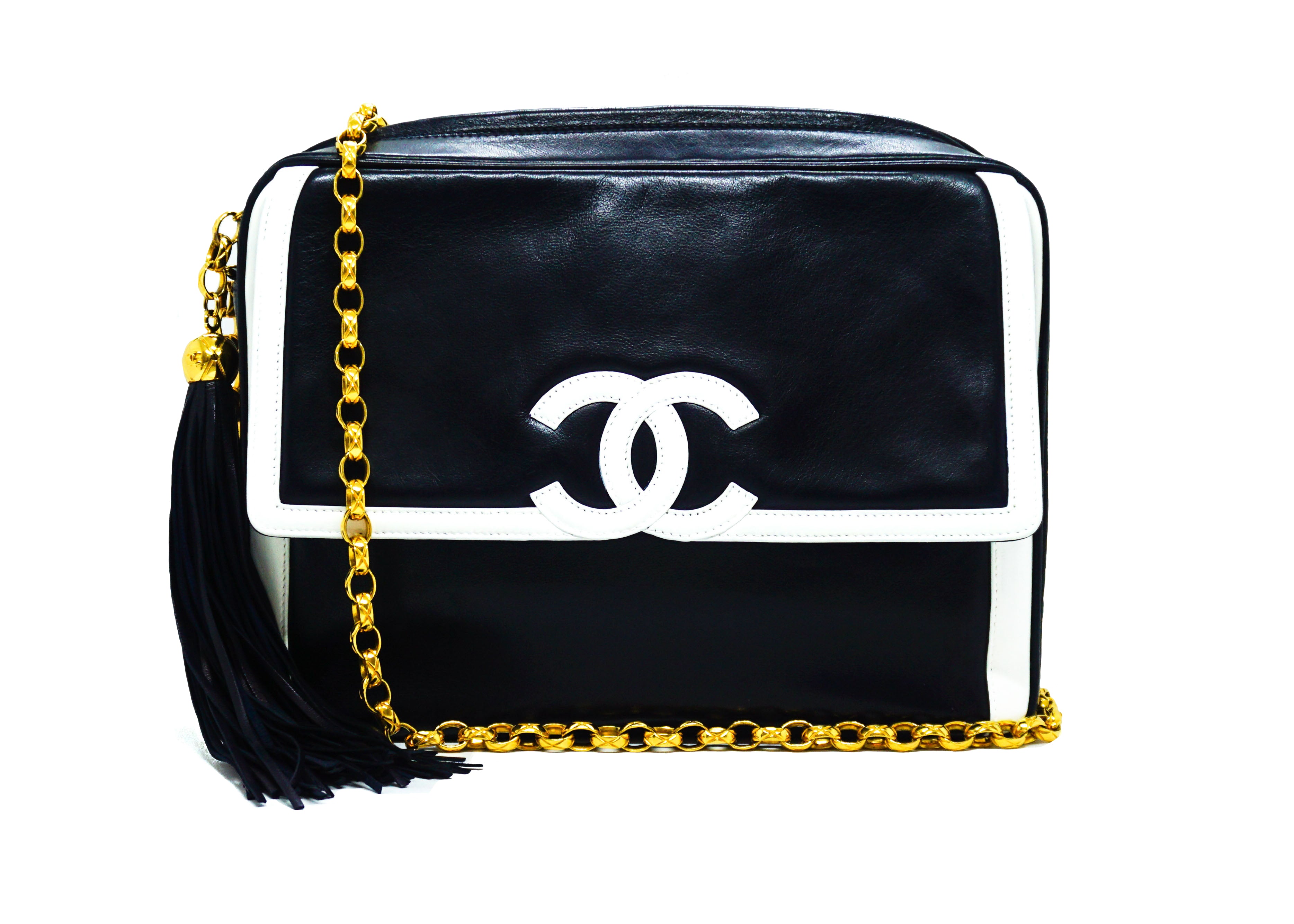 Chanel Vintage Rare Navy & White Lambskin Medium Camera Bag – Classic Coco  Authentic Vintage Luxury