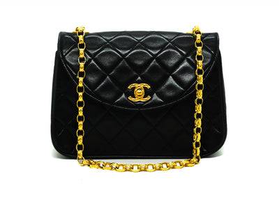Chanel Vintage Black Lambskin Rare Etched Chain Flap
