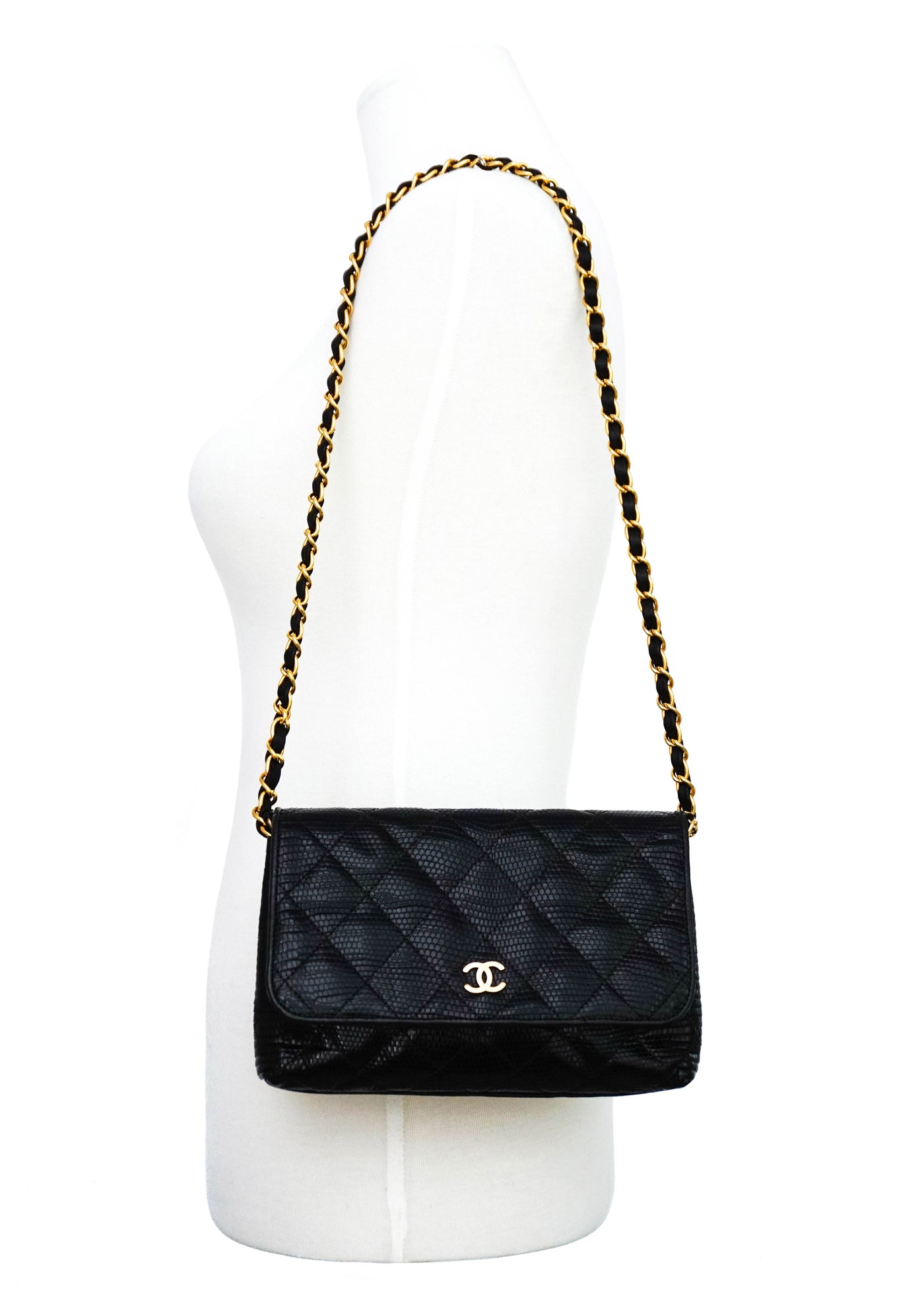 Chanel Mini lizard Black Leather ref.144484 - Joli Closet