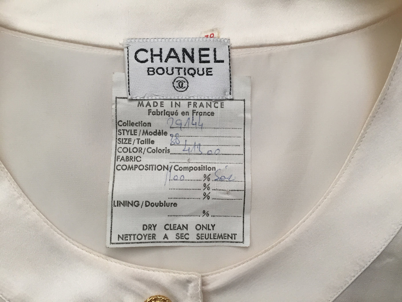 Chanel Vintage Classic White Silk Blouse – Classic Coco Authentic Vintage  Luxury