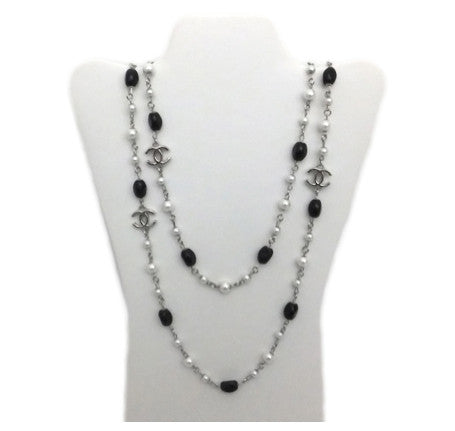 CHANEL, Jewelry, Chanel Black White Crystal Enamel Cc Necklace