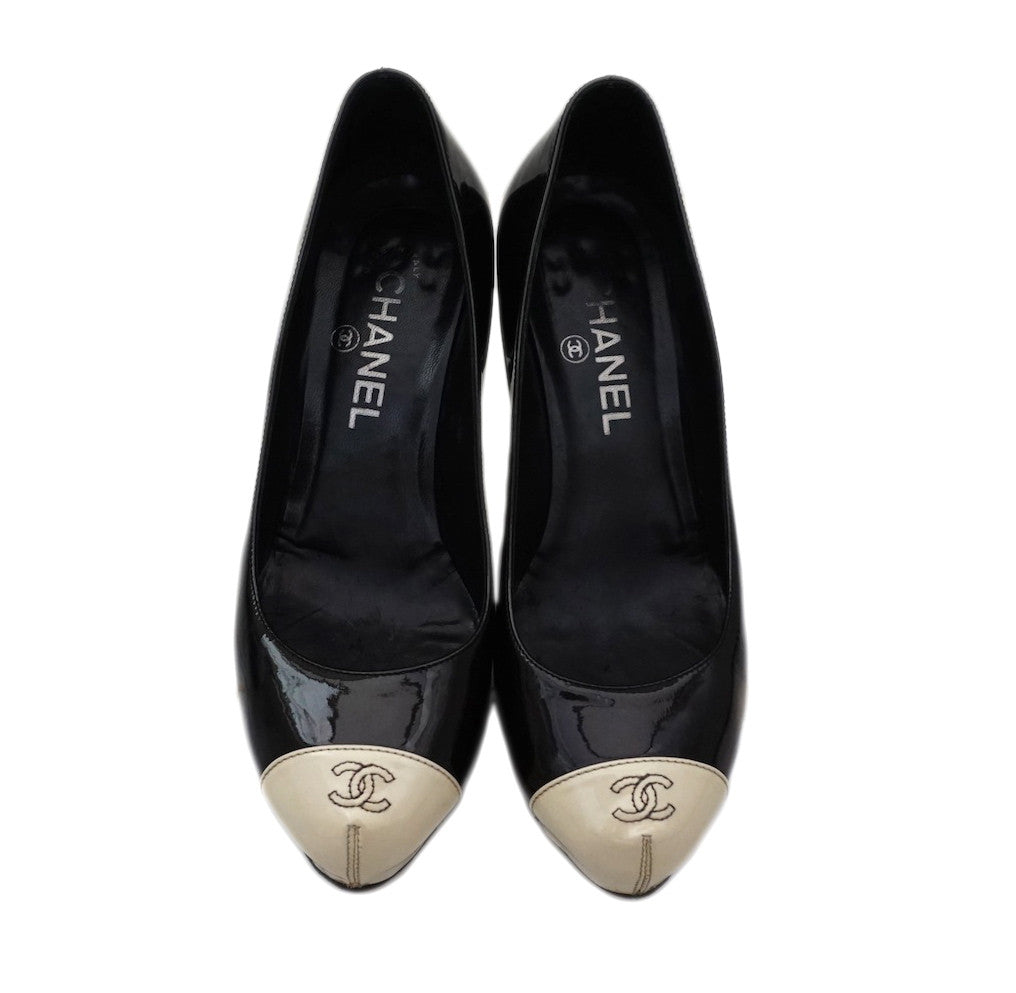 Authentic Chanel Classic Runway Patent Pumps