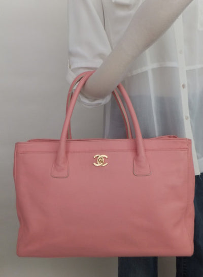 Authentic Chanel Cerf Executive Pink Caviar Tote