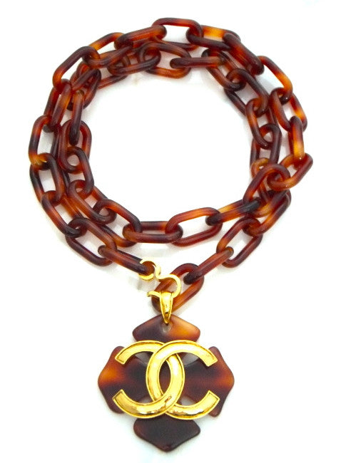 Authentic Chanel Vintage Tortoise Necklace – Classic Coco