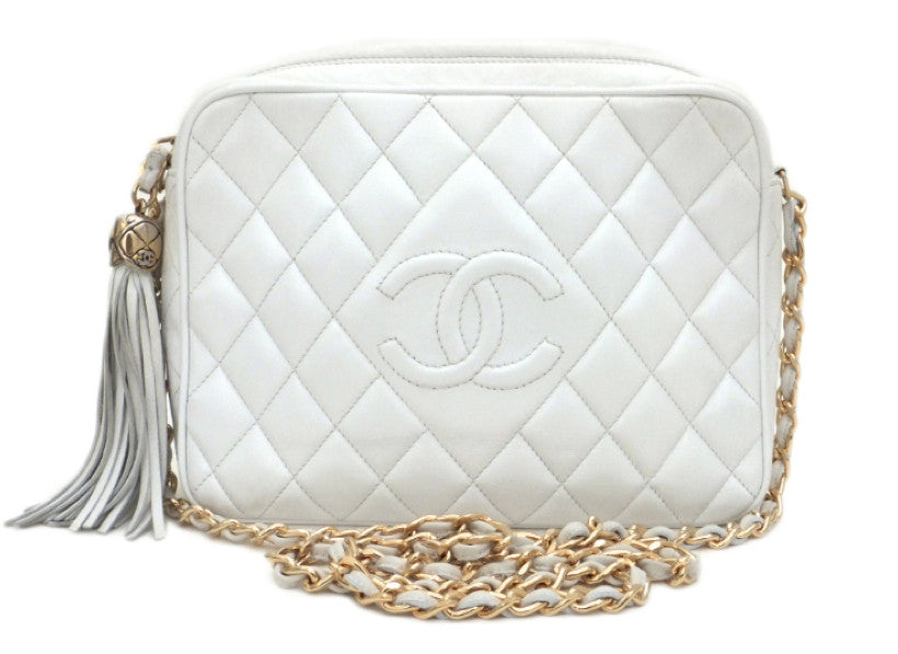 Authentic Chanel Vintage White Quilted Camera Style Handbag