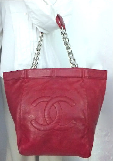 Authentic Chanel Distressed Red Caviar Outdoor Linge Grand Double Chain Tote