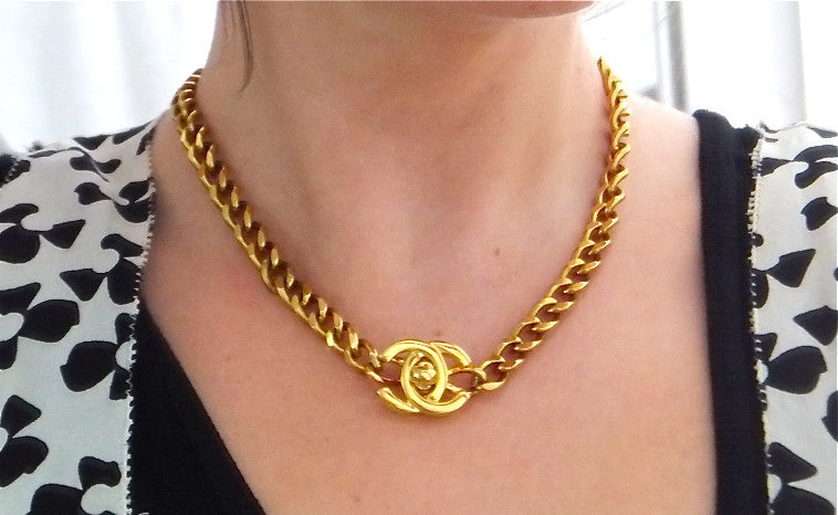 Authentic Chanel Vintage Gold Turnlock Necklace – Classic Coco