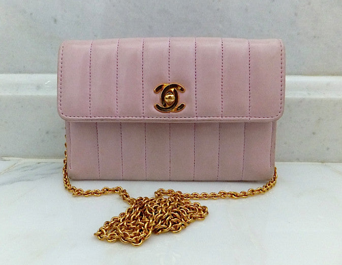 Authentic Chanel Vintage Mini Light Pink 2.55 Flapover