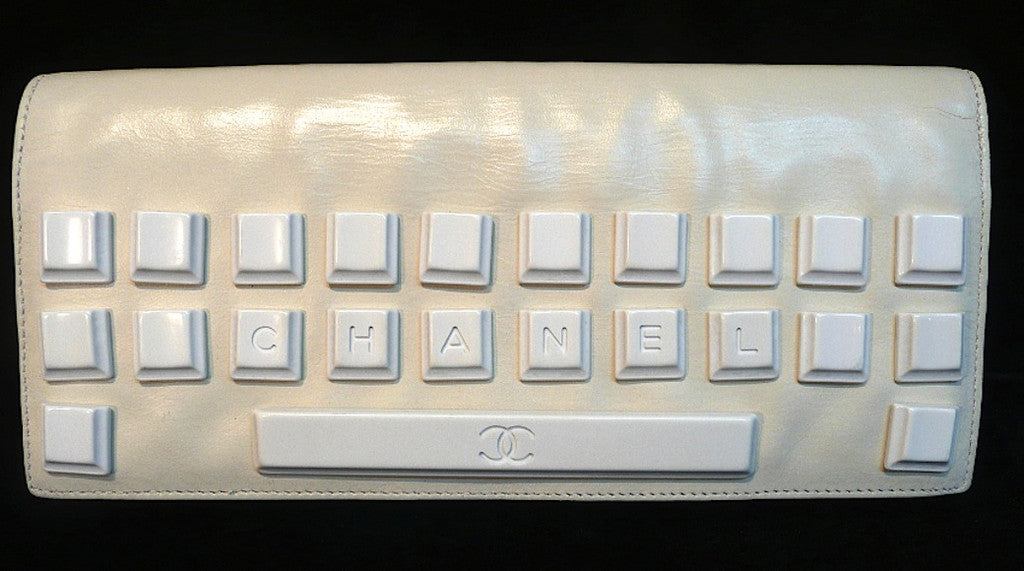 Authentic Chanel ONE OF A KIND HAUTE COUTURE RUNWAY Bone Keyboard Clutch
