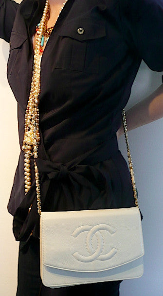 Authentic Chanel White Caviar Wallet On Chain (WOC) Handbag